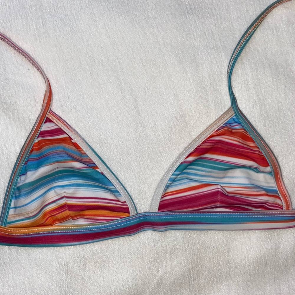 L*SPACE Bikini Set - Picture 3 of 14